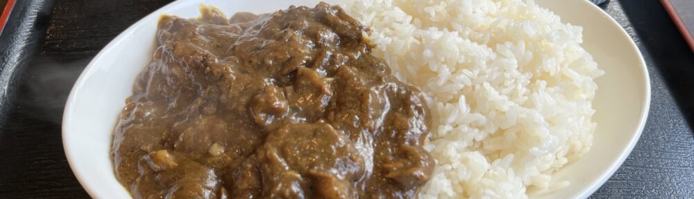 炭火焼肉 島田屋 牛すじカレー大盛