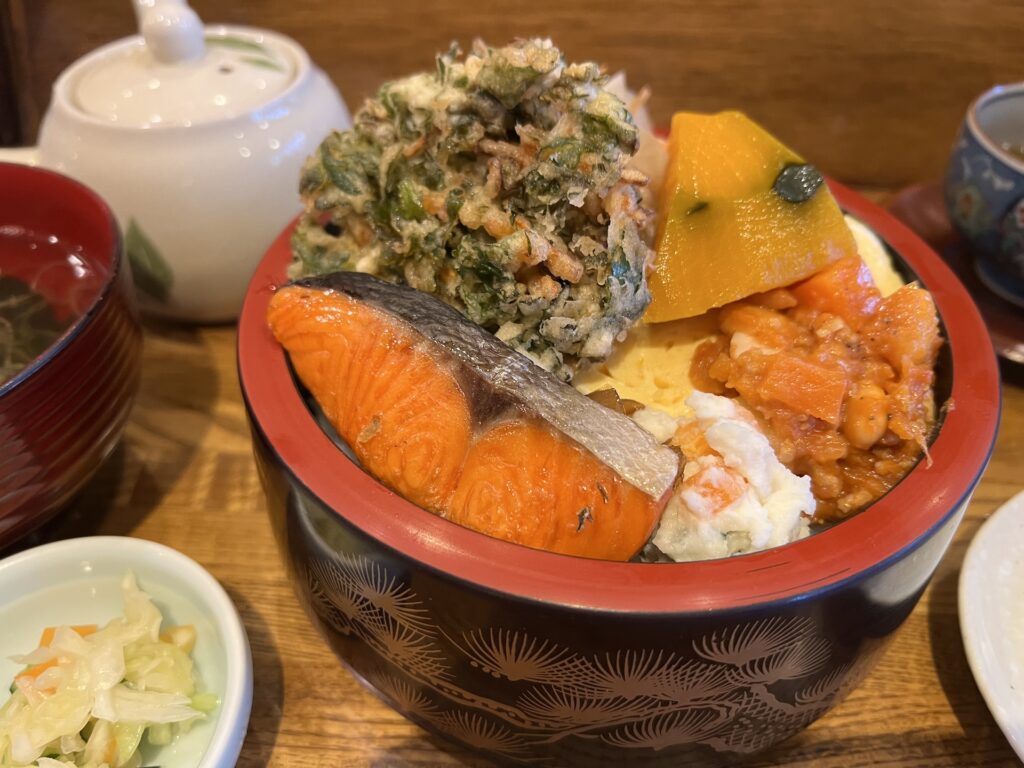 ごはんとだし やそはち やそはち弁当