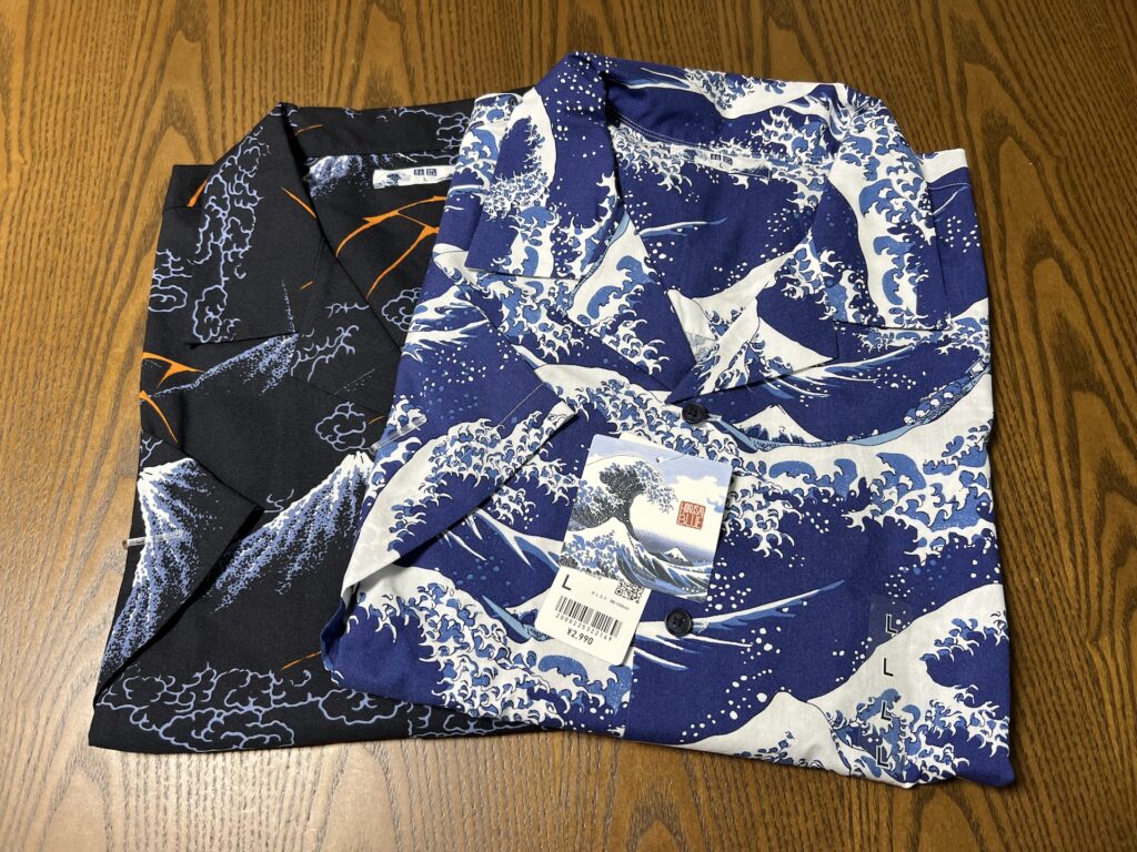 ユニクロ 北斎シャツ 2種類