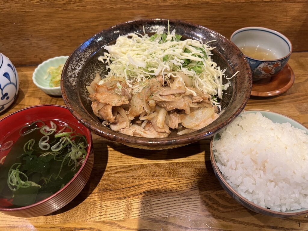 ごはんとだし やそはち しょうが焼き定食