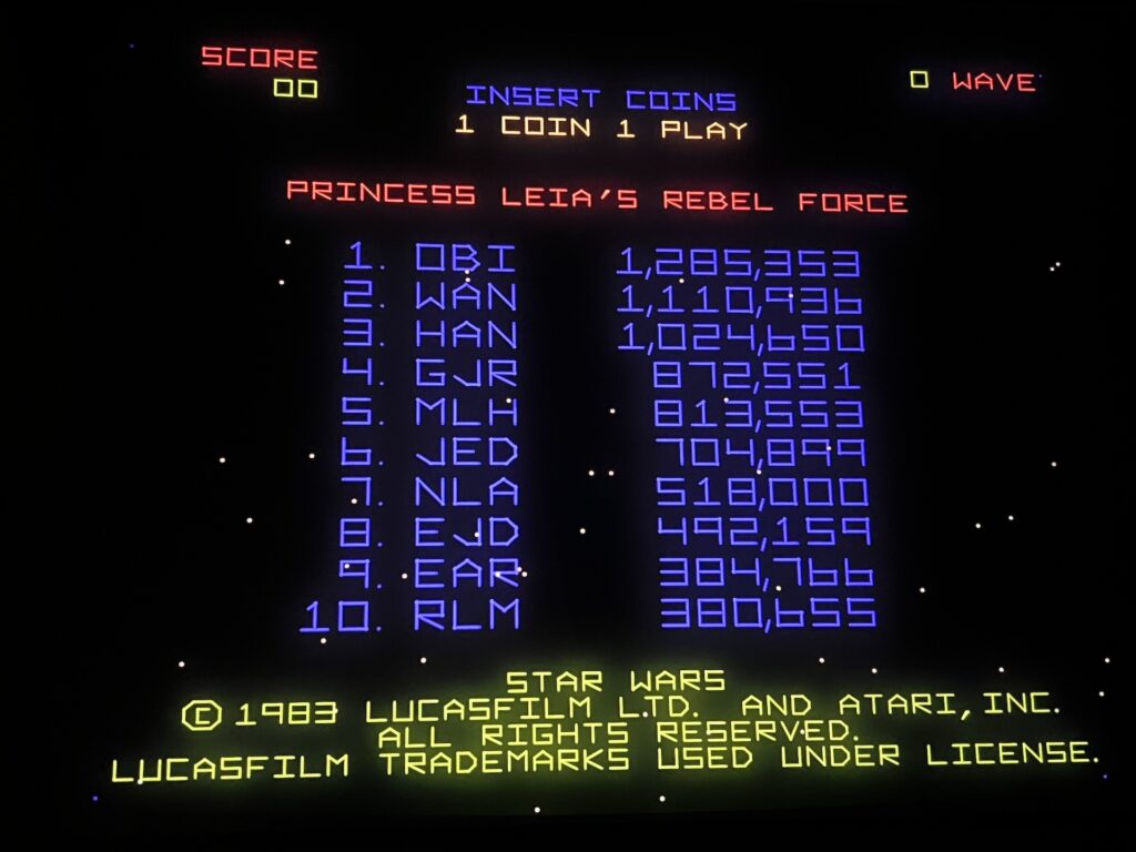 MacBook Proの内蔵モニタによるVecBeamMAME STARWARSランキング画面、これがリファレンス