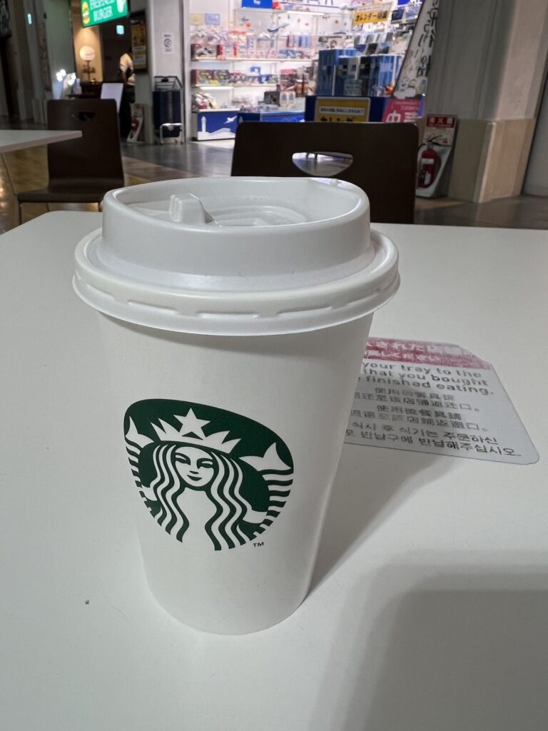 セントレア スターバックス ホットラテ・トール